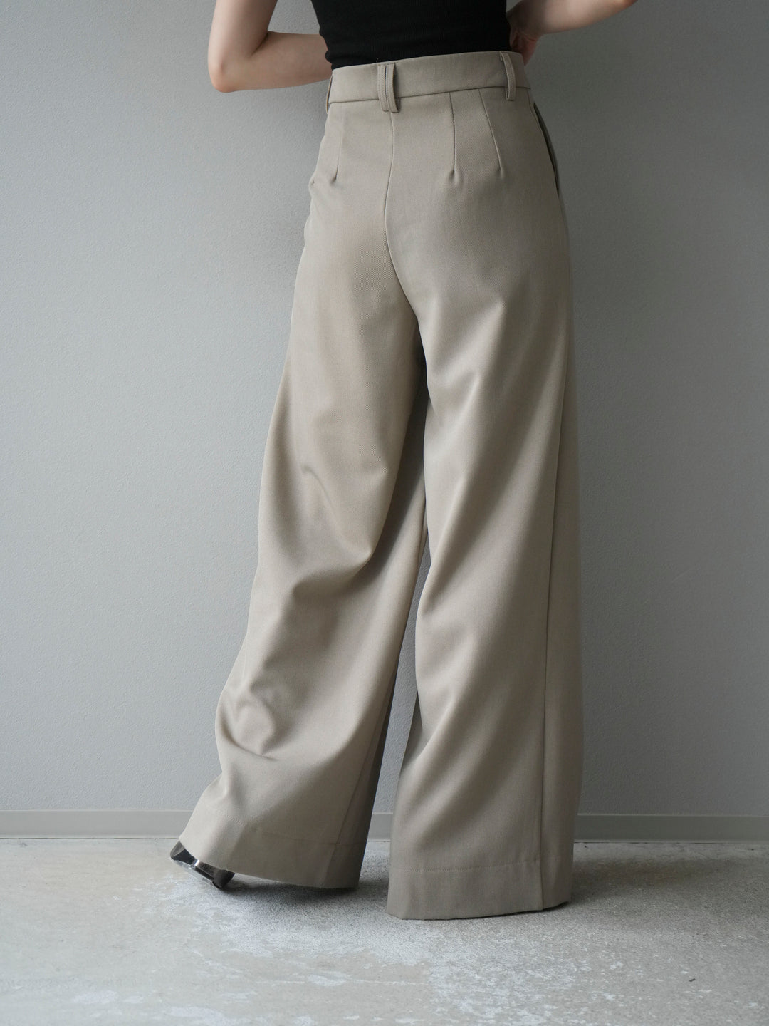 [予約]ダブルタックワイドパンツ/ベージュ