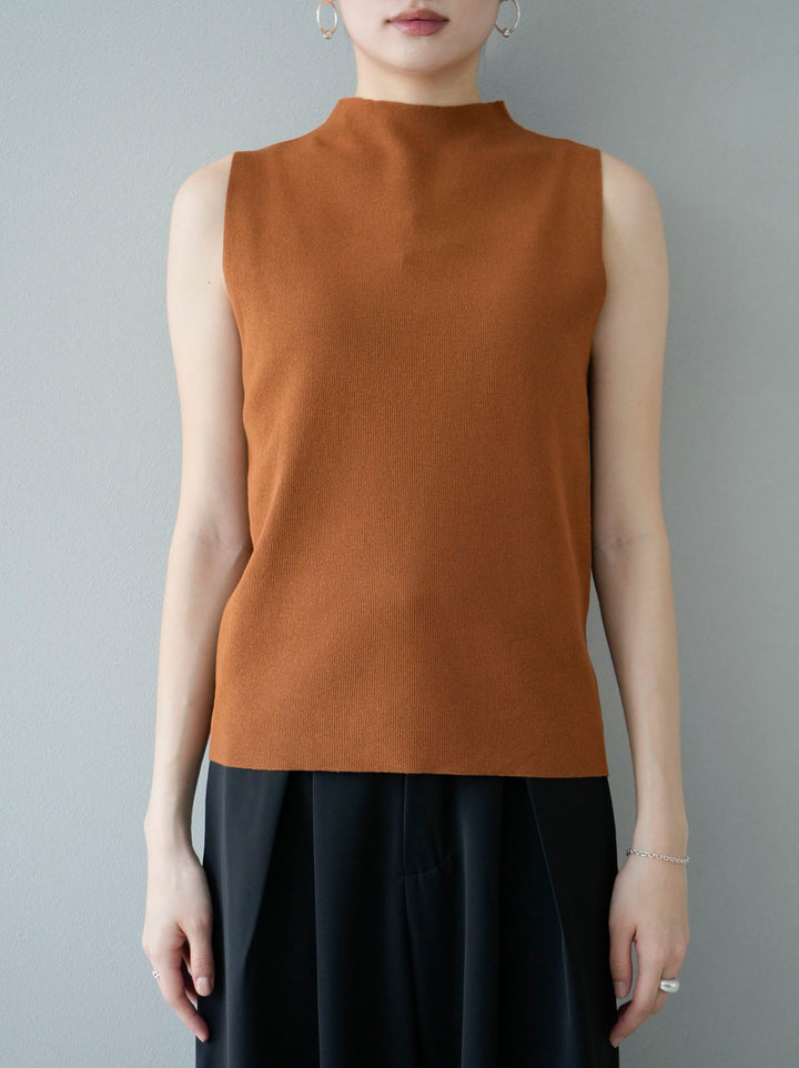 [Pre-order] Bottleneck summer knit sleeveless top/brown