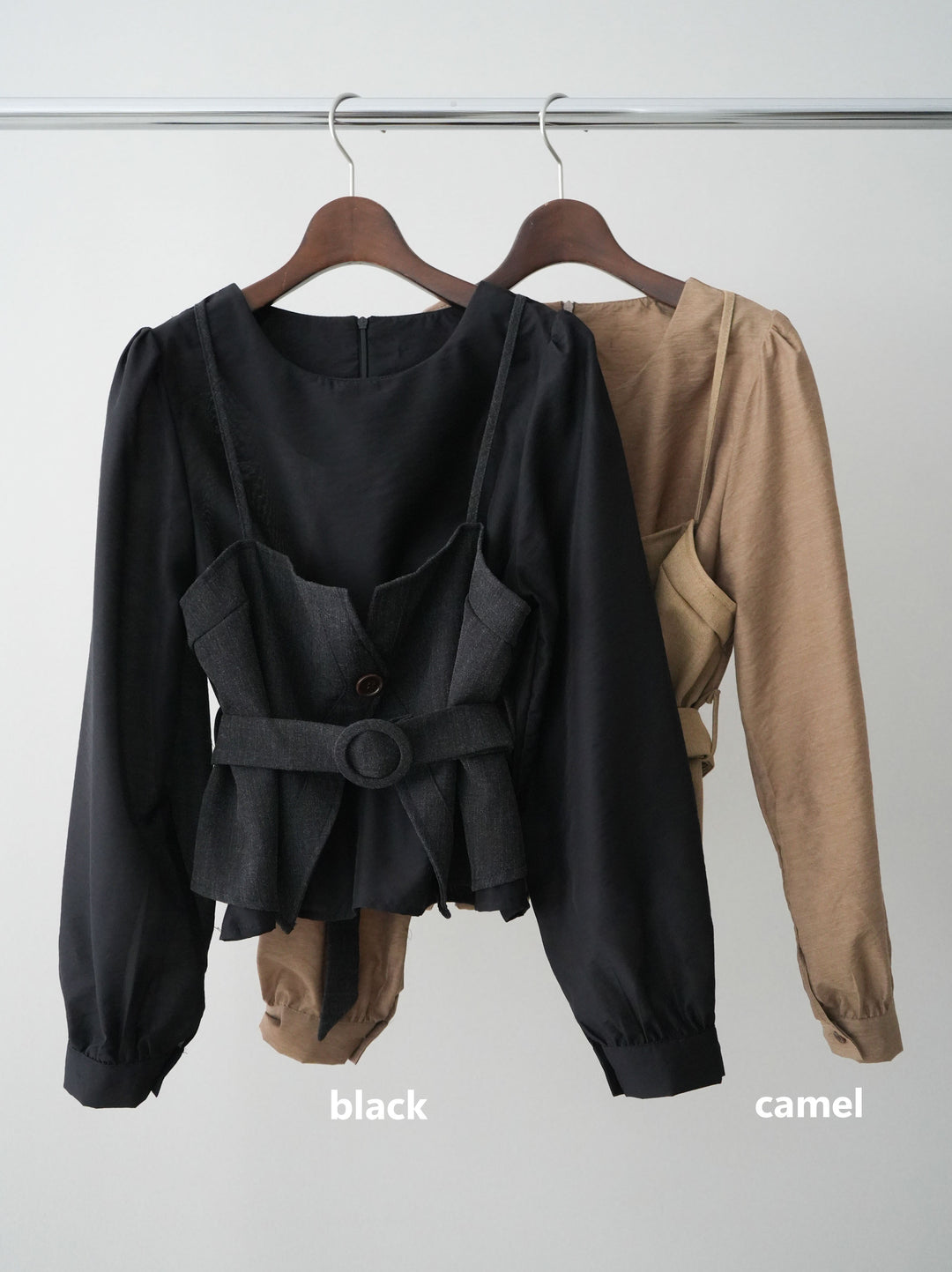 [SET]異素材ビスチェドッキングブラウス+ベルト付キーホルダーモチーフワイドパンツ(2set)