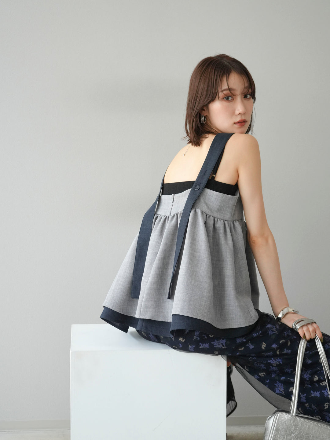 [SET]リネンライク配色フレアタンクトップ+コード刺繍チュールレイヤードパンツ+ブーケプリントタックパンツ(3set)