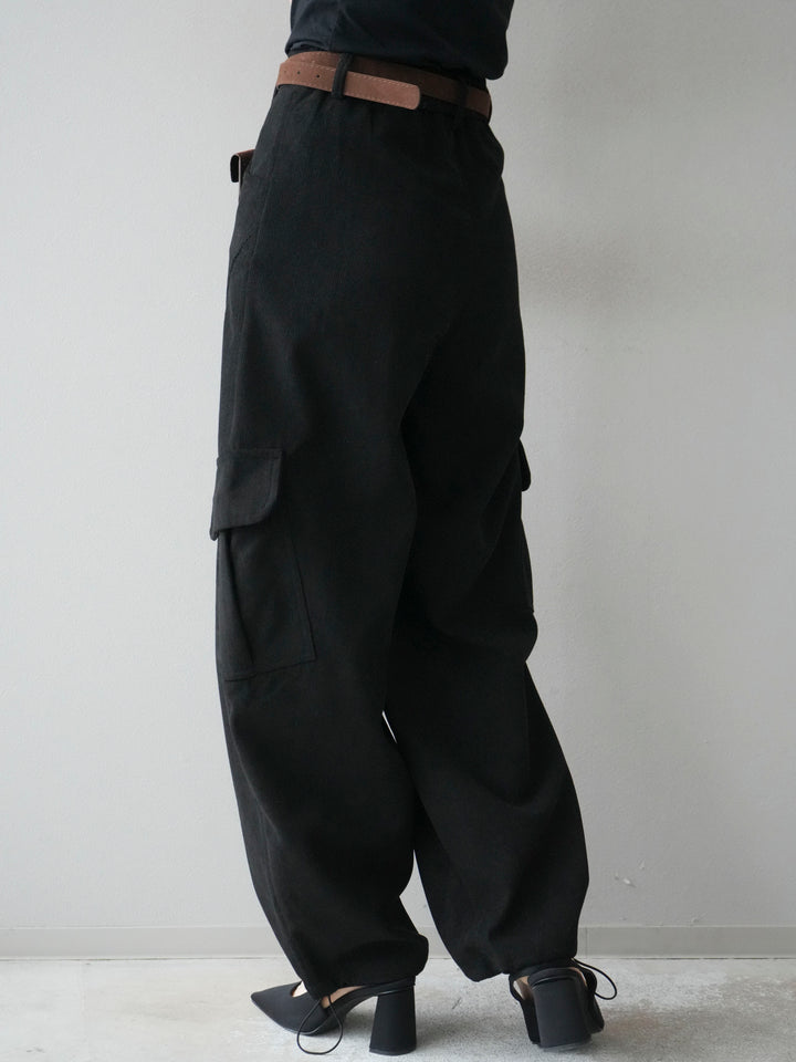 [予約]ベルト付コーデュロイカーゴパンツ/black