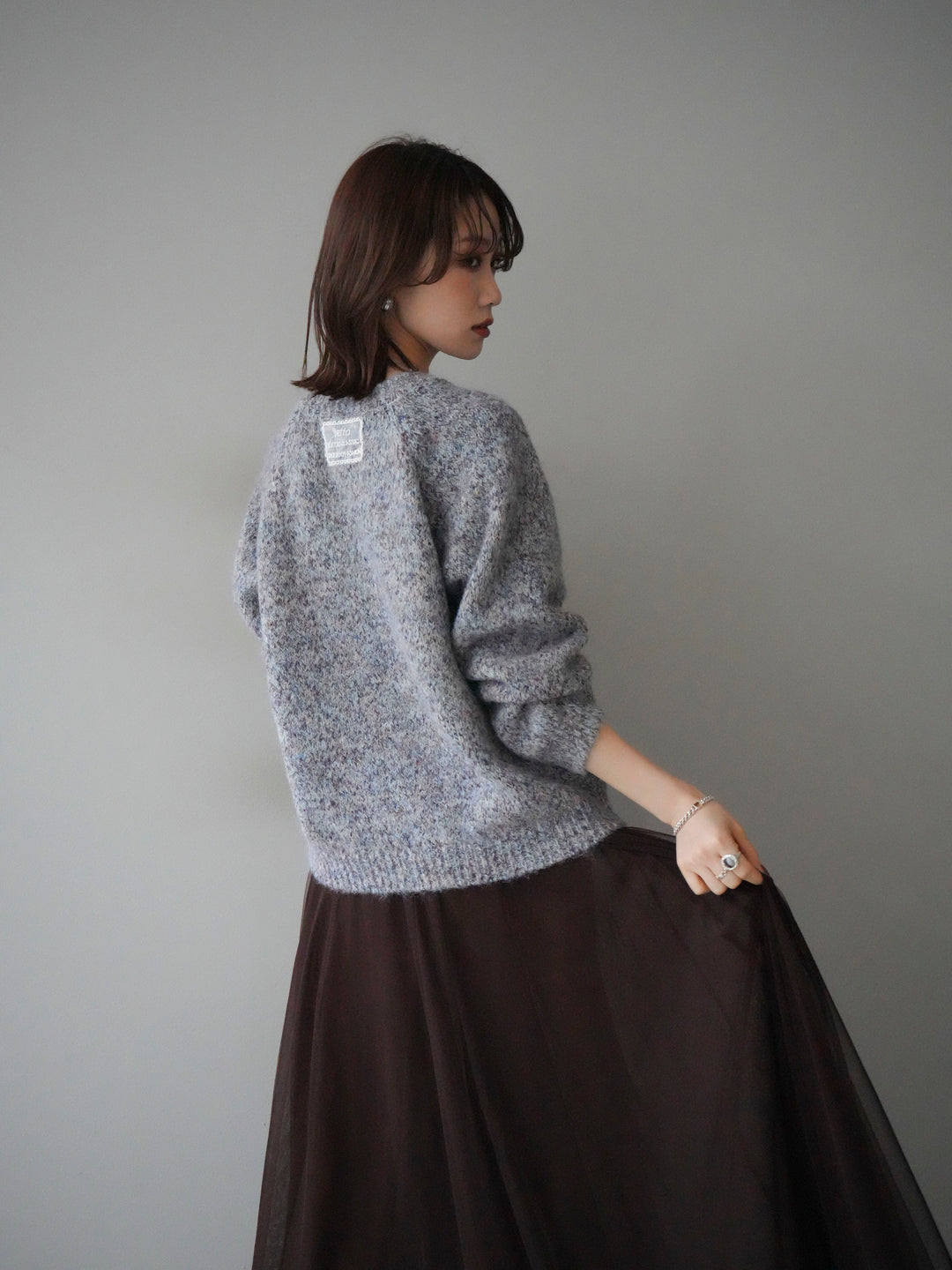 [SET]ロゴラベルミックスヤーンニットプルオーバー+チュールボリュームスカート(2set)