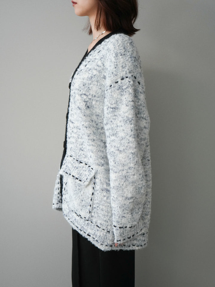 [予約]ブークレハンドステッチニットカーディガン/gray