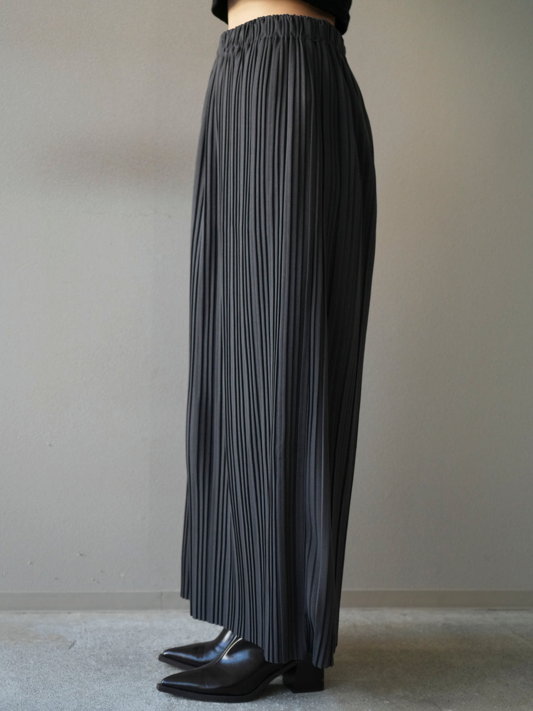 [予約]プリーツIラインスカート/charcoal