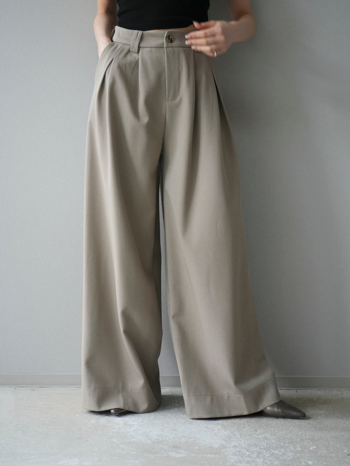[予約]ダブルタックワイドパンツ/ベージュ