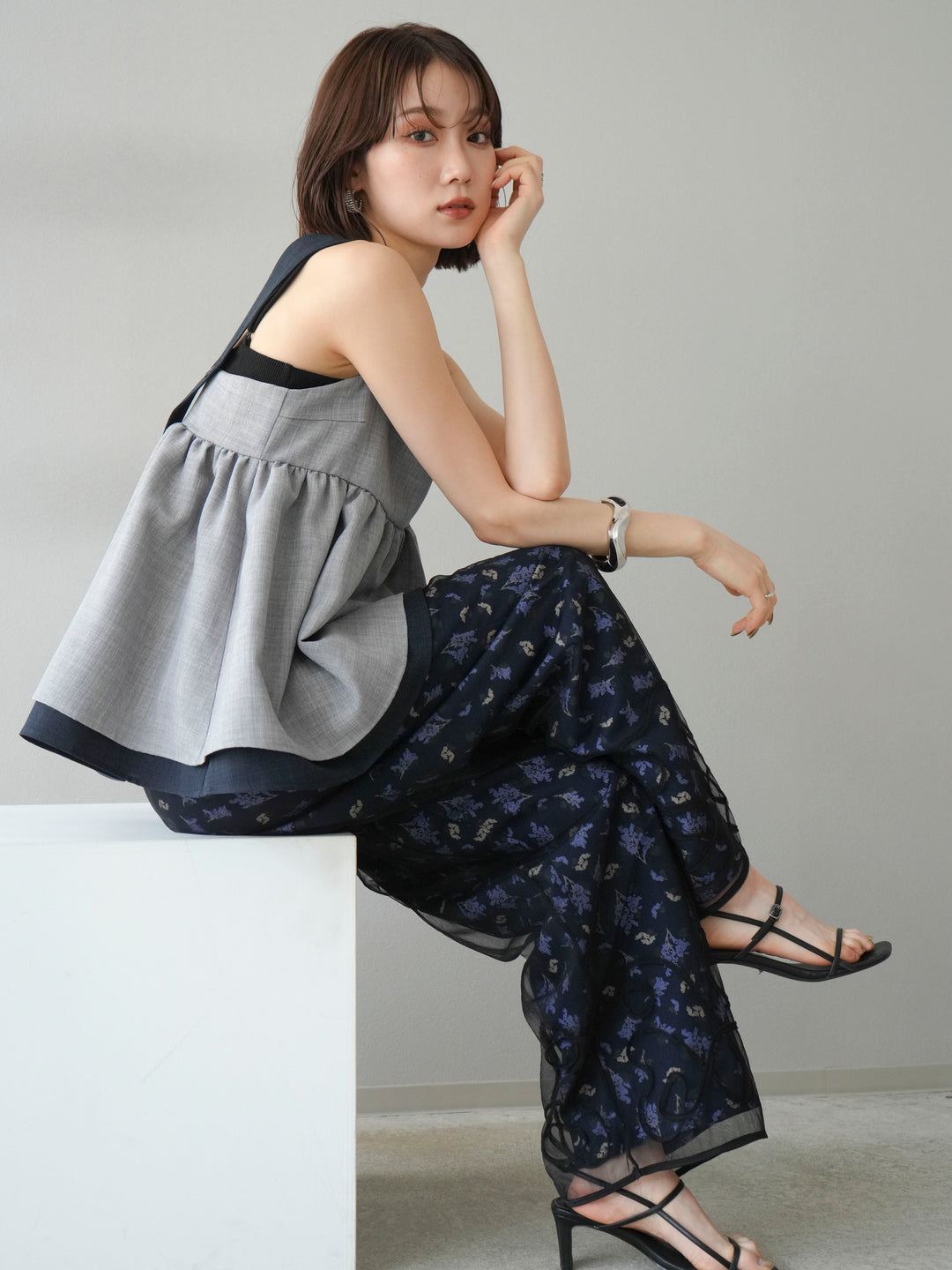 [SET]リネンライク配色フレアタンクトップ+ブーケプリントタックパンツ(2set)