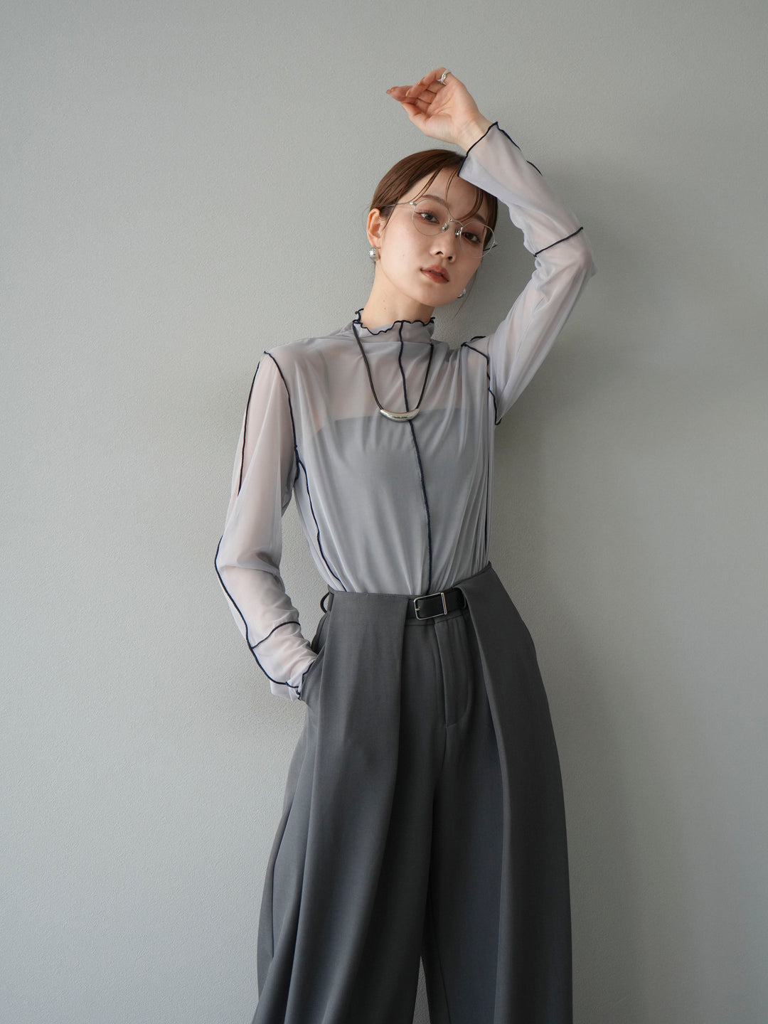 [予約]シアーパイピングカットソー/ライトグレー×ネイビー