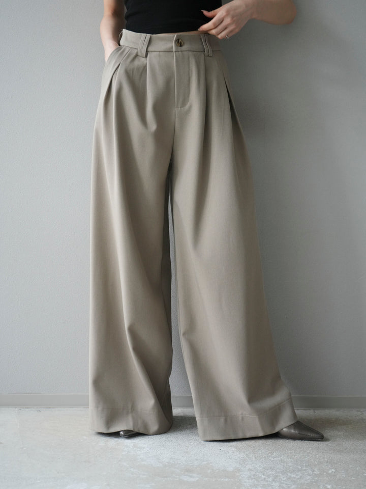 [予約]ダブルタックワイドパンツ/ベージュ