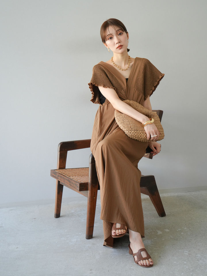 【預購】褶皺V領洋裝/米色