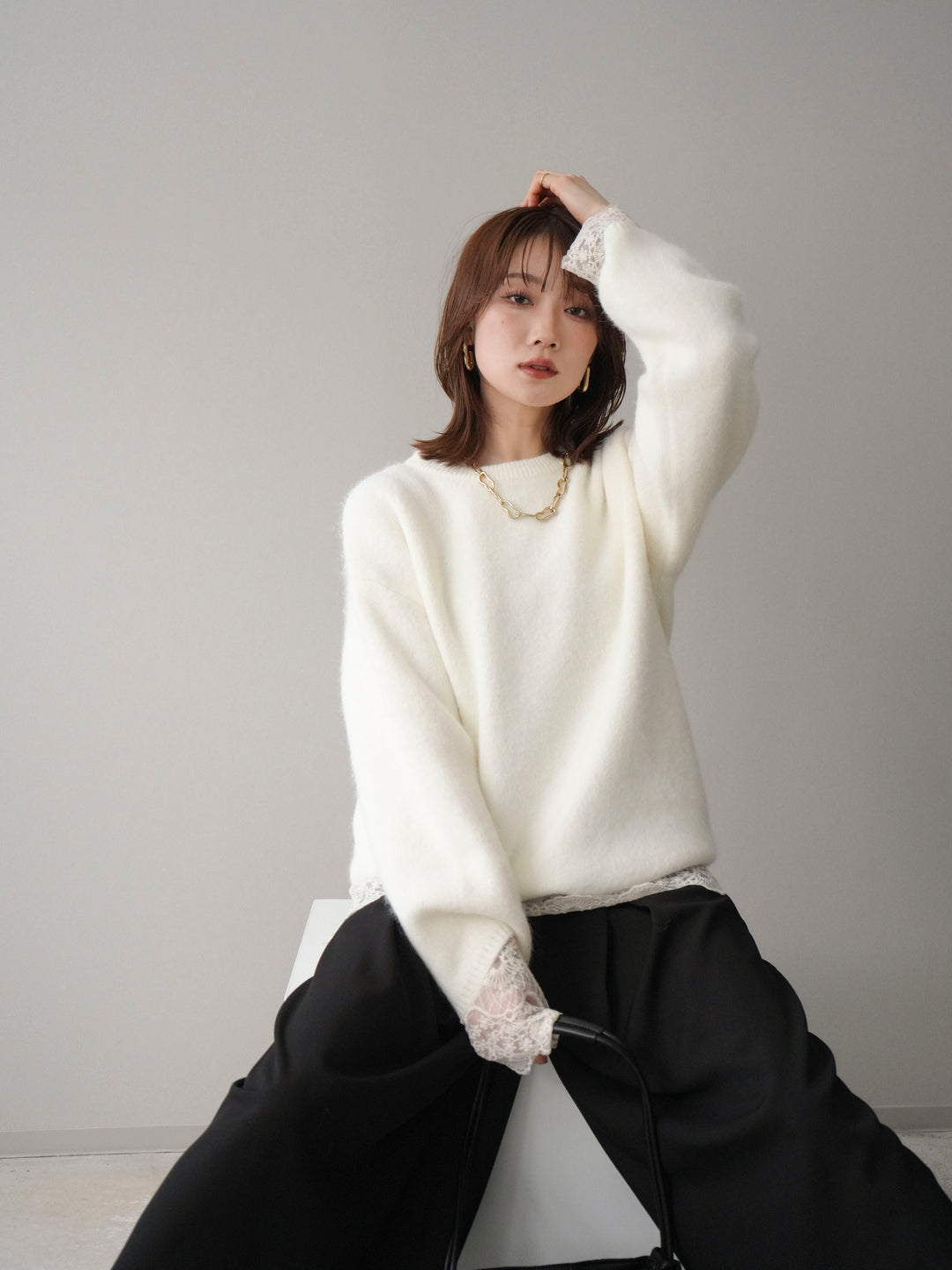 [SET]アンゴラタッチクルーネックニットプルオーバー+テープベルトタックバギーパンツ(2set)