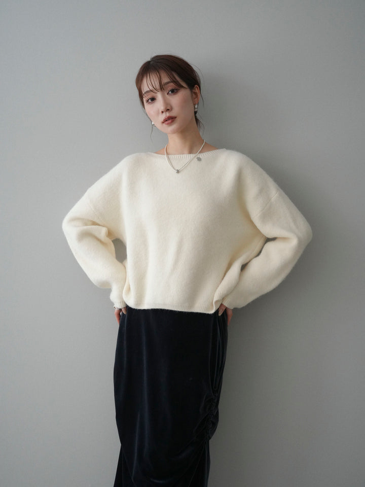 [予約]アンゴラタッチボートネッククロップドプルオーバー/ivory