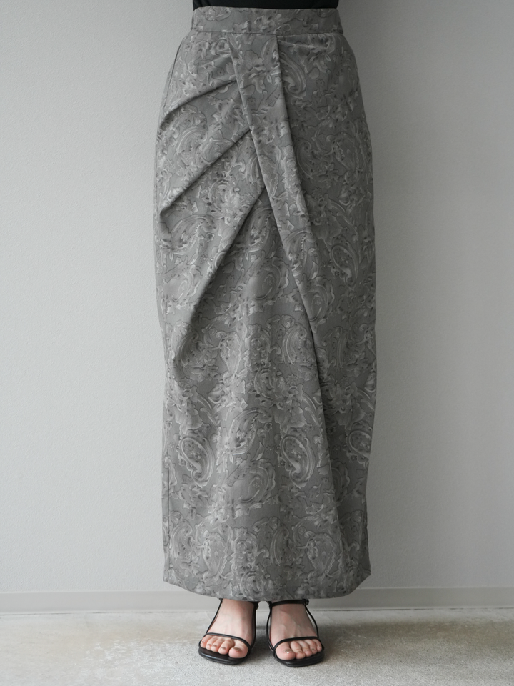 [予約]ペイズリープリントタックIラインスカート/グレー