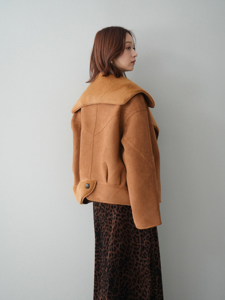 [SET]ムートンショートジャケット+袖ボタンボトルネックリブニットトップス+レオパードベロアナロースカート(3set)