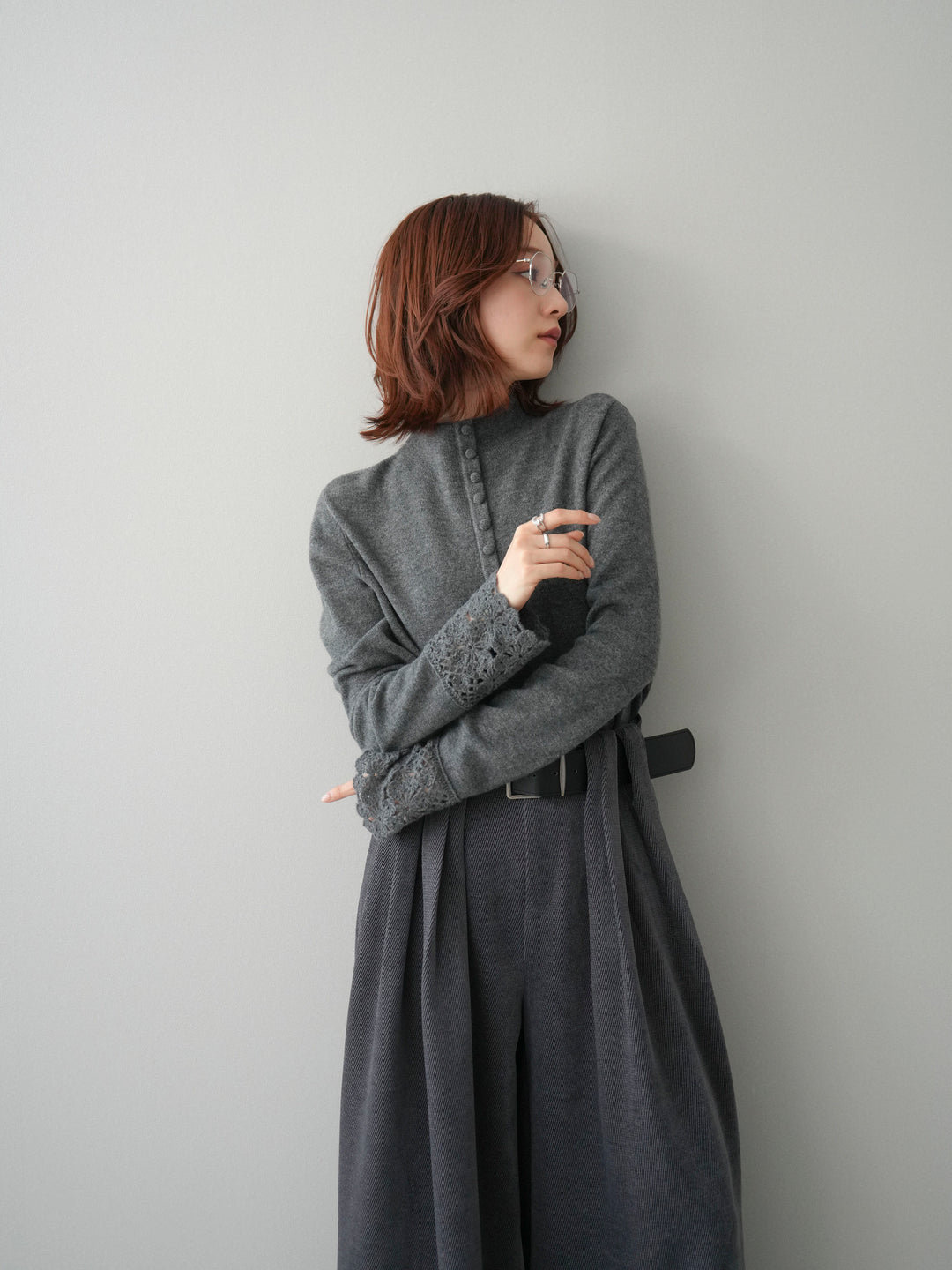 [SET]袖スカラップレースフロントボタンウールニットトップス+ベルトデザインループコールテンワイドパンツ(ベルト付き)(2set)