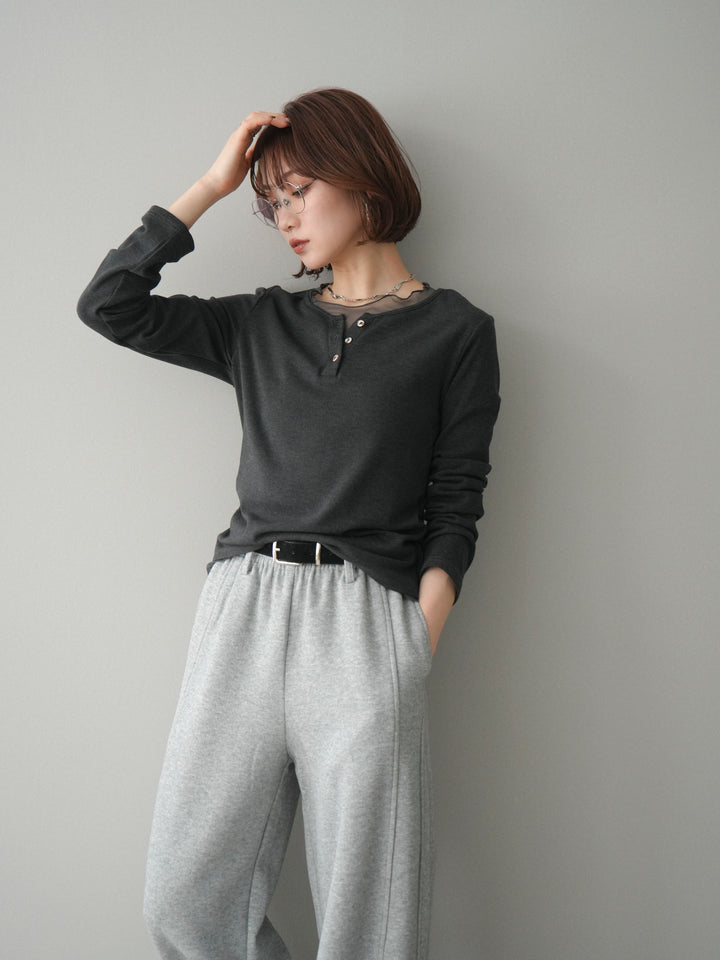 [予約]チュールレイヤードヘンリーネックカットソー/charcoal