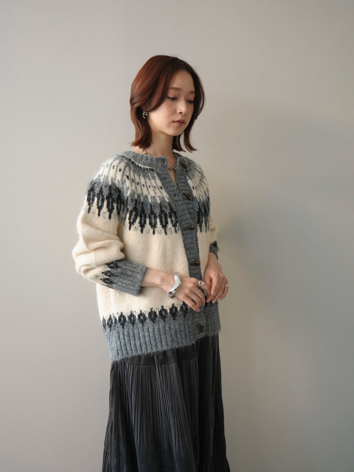 [SET]トグルボタン求心柄ニットカーディガン+トグルボタン求心柄ニットカーディガン(2set)