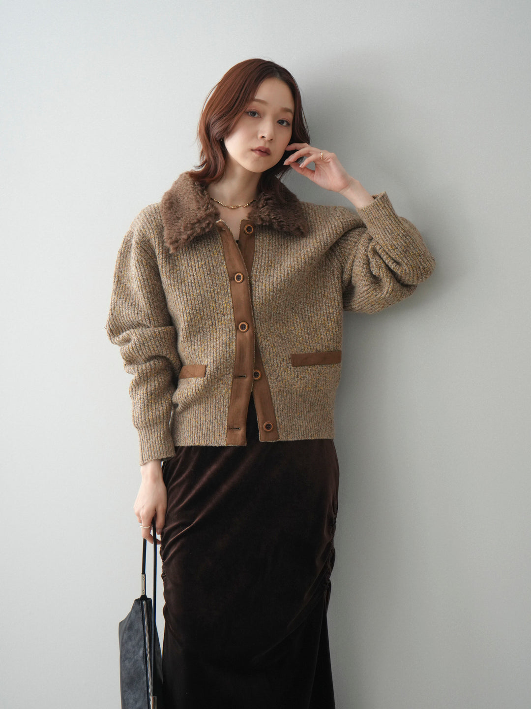 [SET]襟ボアミックスヤーンニットカーディガン+ギャザーベロアスカート(2set)