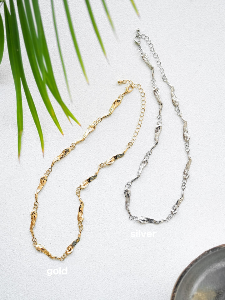 [SET]ケーブル編みモックネックニットプルオーバー+選べるアクセセット(2set)