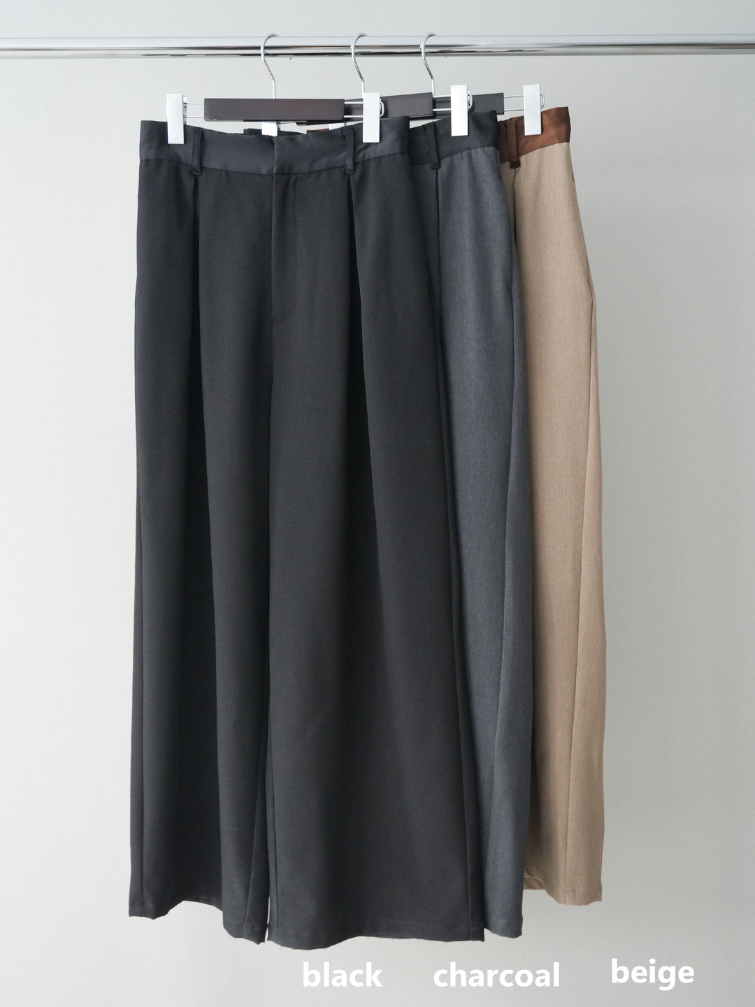 [SET]ノーカラージャケット+カップ付テレコリブベアキャミソール+サテンベルトタックワイドパンツ(3set)