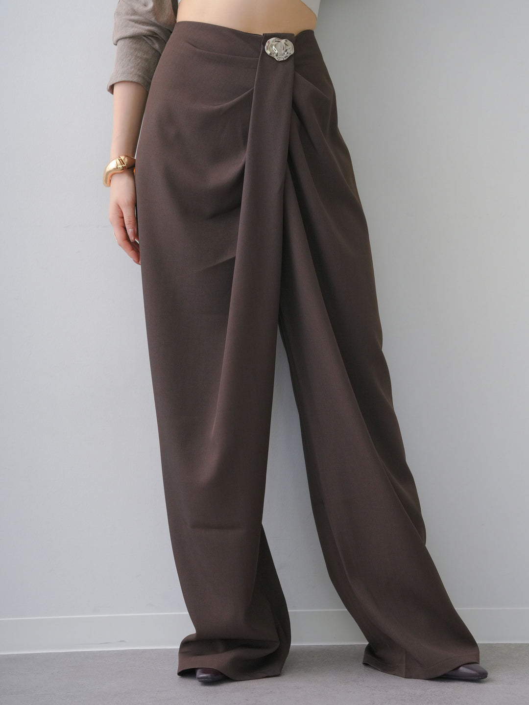 [予約]シルバーモチーフドレープパンツ/brown