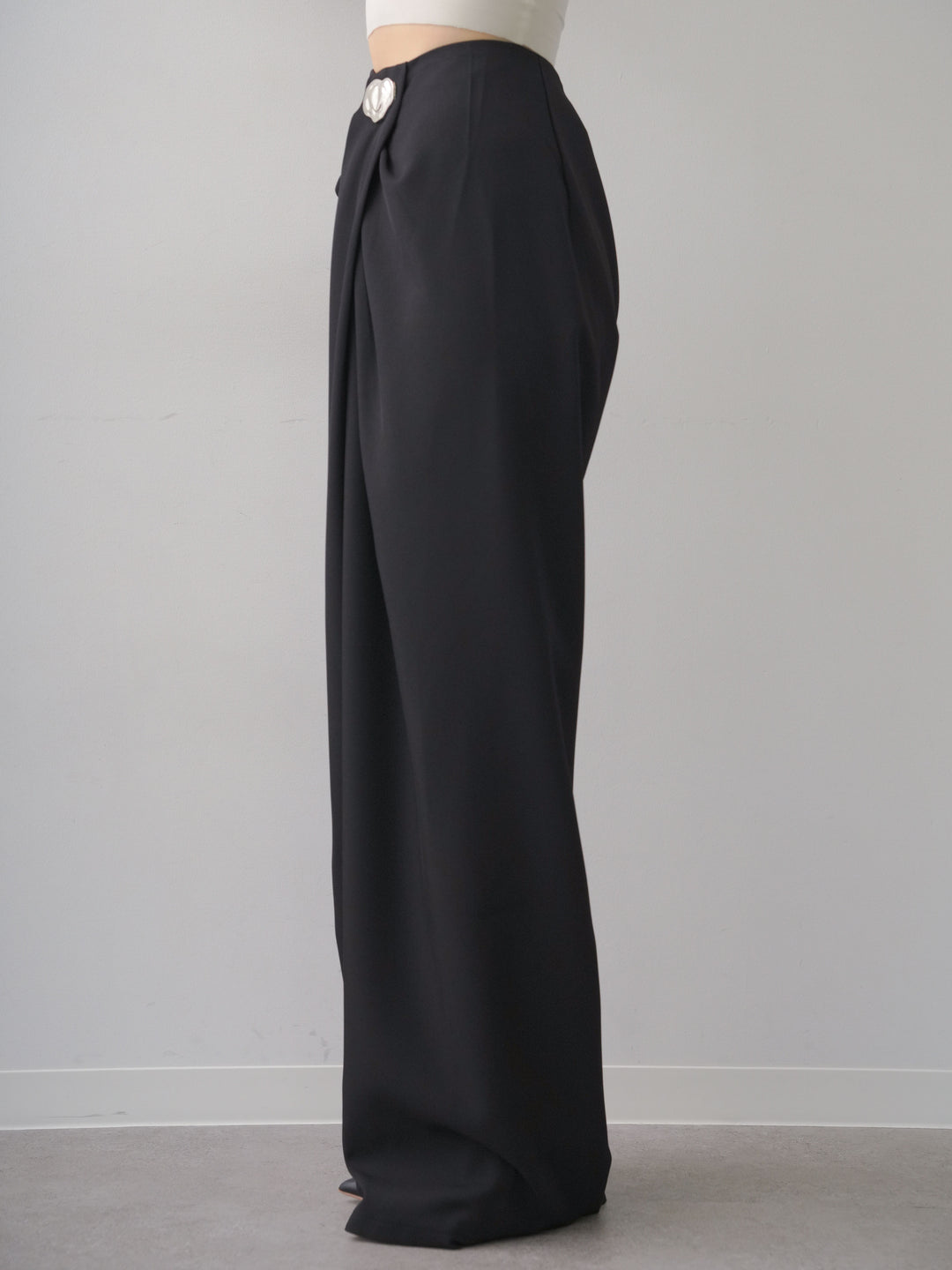 [予約]シルバーモチーフドレープパンツ/black