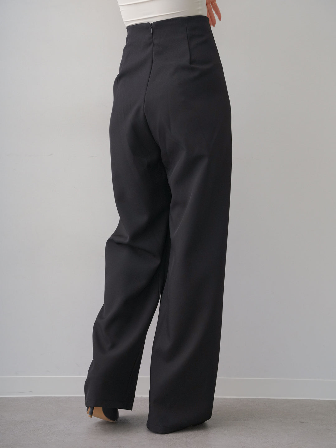 [予約]シルバーモチーフドレープパンツ/black
