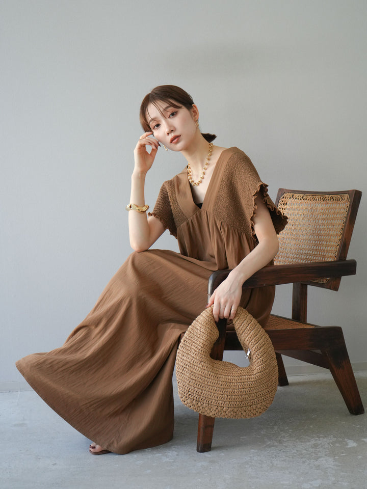 [SET] 褶皺V領連身裙 + 褶皺V領連身裙 (2件套)