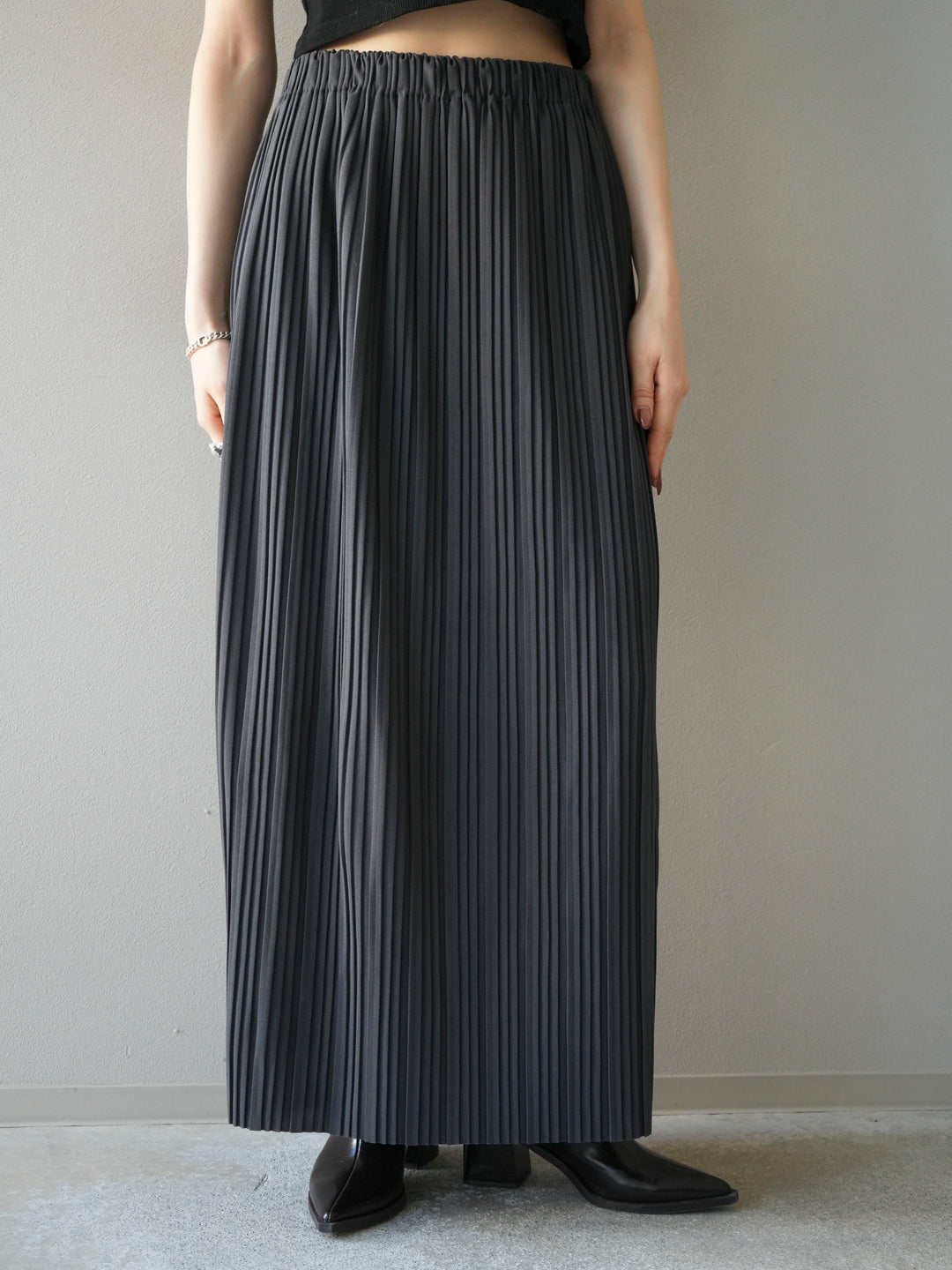 [予約]プリーツIラインスカート/charcoal