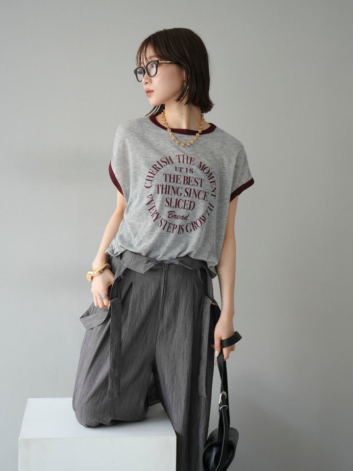 [SET]ストリングデザインハイウエストサロペット+シアーフライス ロゴプリントT (2set)