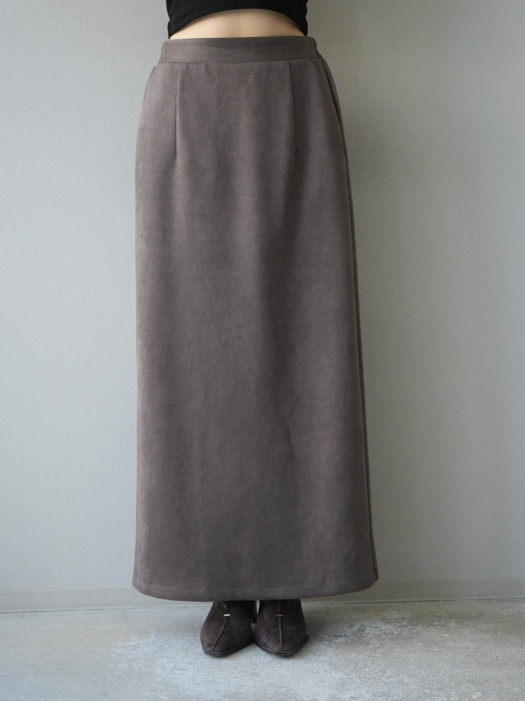 [予約]スエードタイトスカート/チャコール
