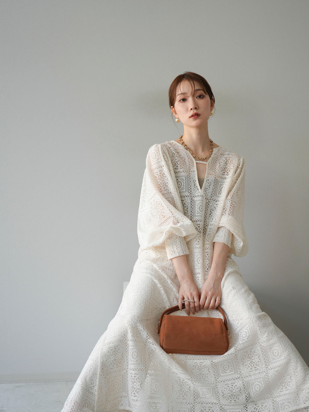 【套裝】塊蕾絲捲袖洋裝+塊蕾絲寬褲（2套）