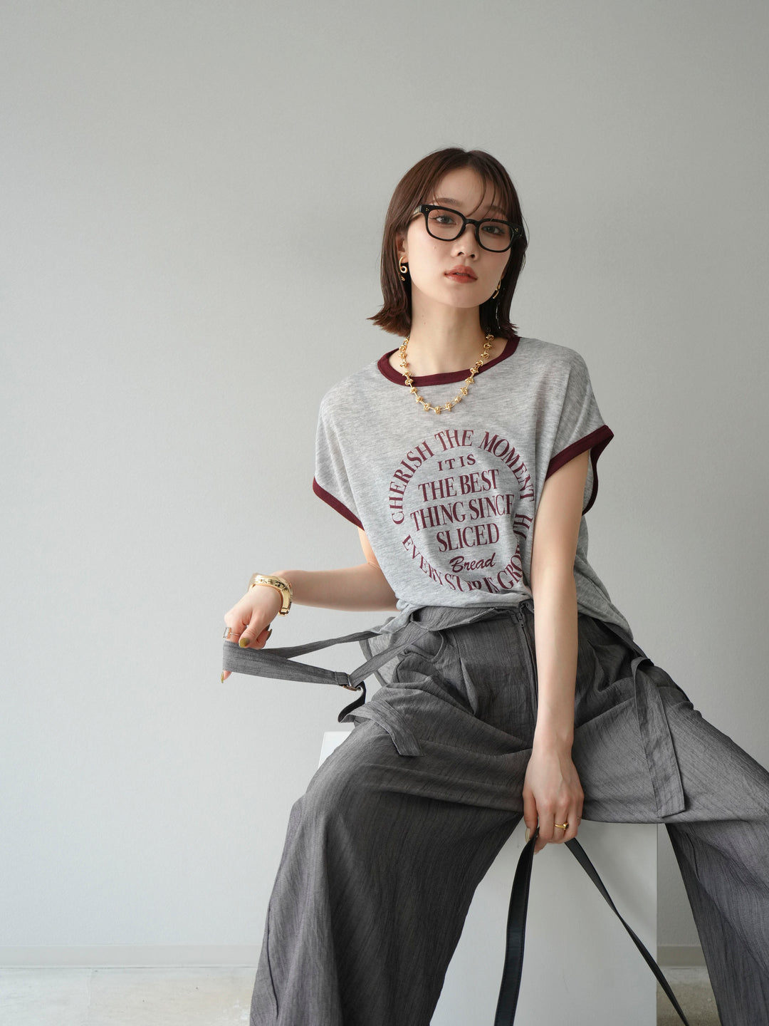 [SET]ストリングデザインハイウエストサロペット+シアーフライス ロゴプリントT (2set)