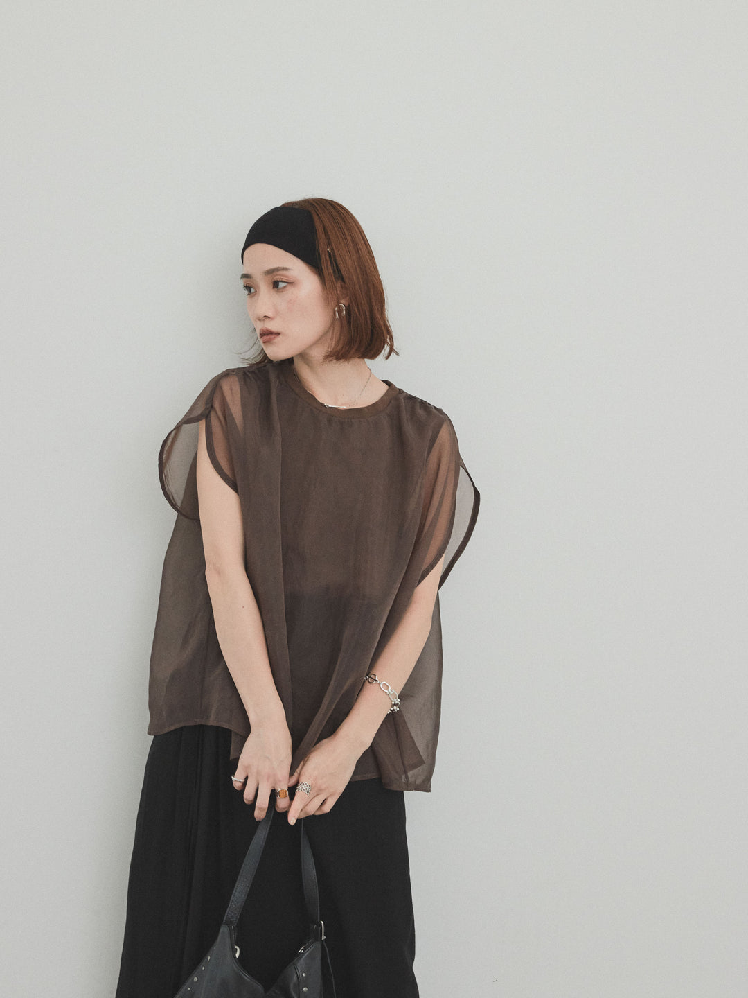 [SET]コンパクトスムースシアーレイヤードトップス+ワッシャーサテンレイヤードスカートパンツ(2set)