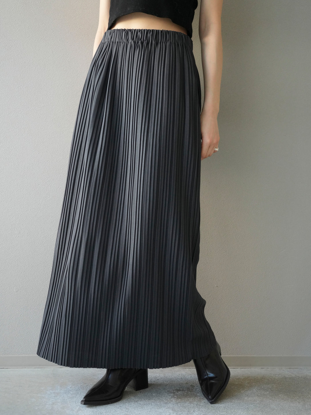 [予約]プリーツIラインスカート/charcoal