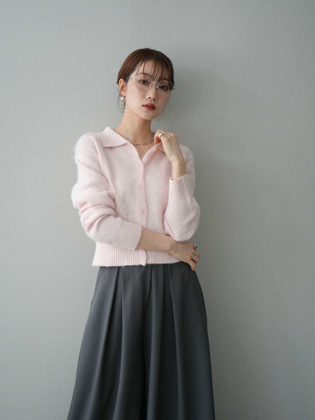 [SET]モヘア衿付きボタンプルオーバー+テープベルトタックバギーパンツ(2set)