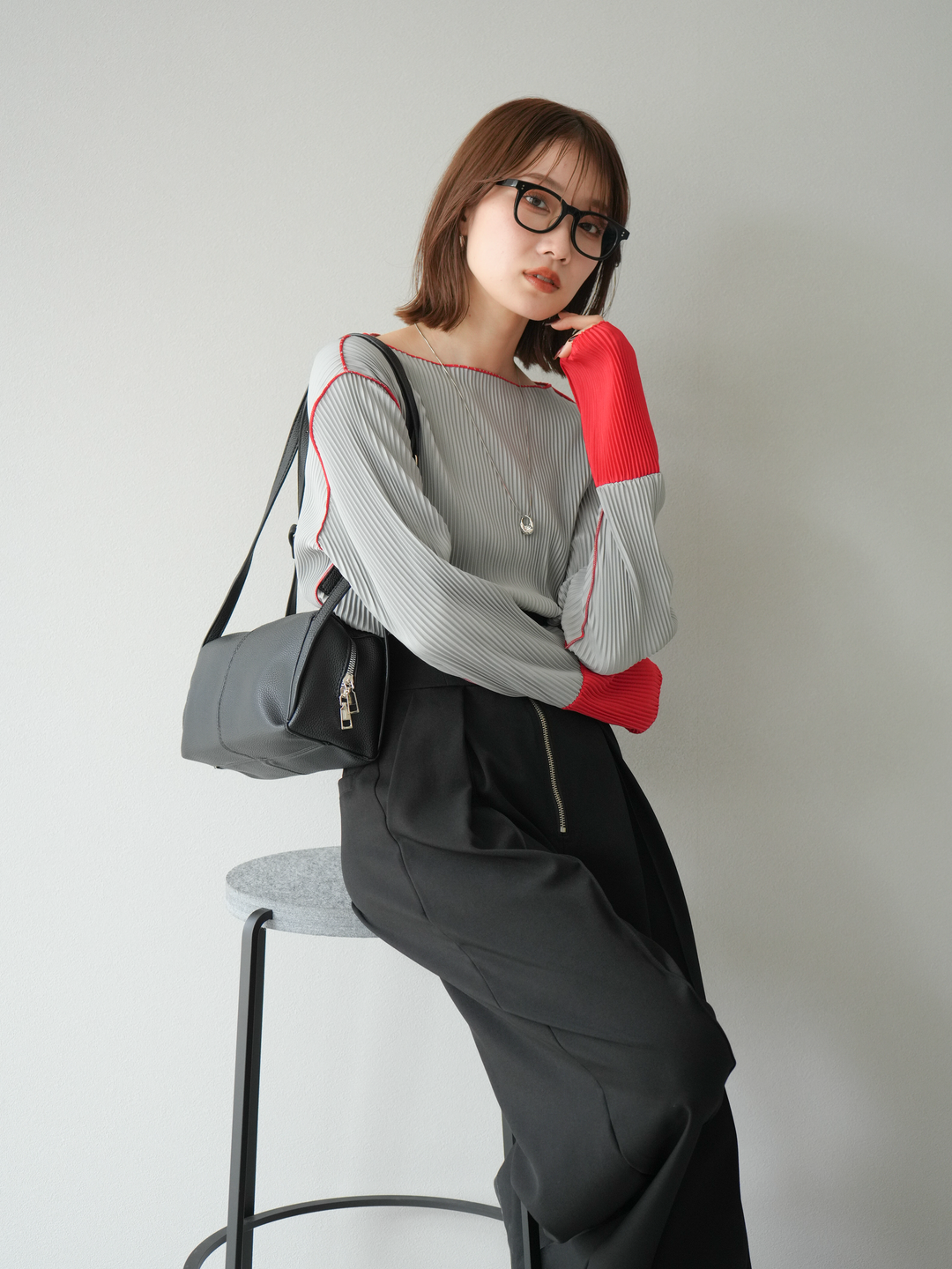 [予約]バイカラープリーツトップス/グレー