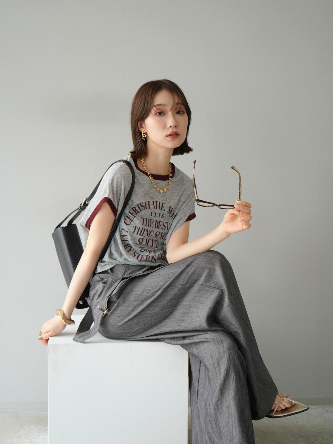 [SET]ストリングデザインハイウエストサロペット+シアーフライス ロゴプリントT (2set)