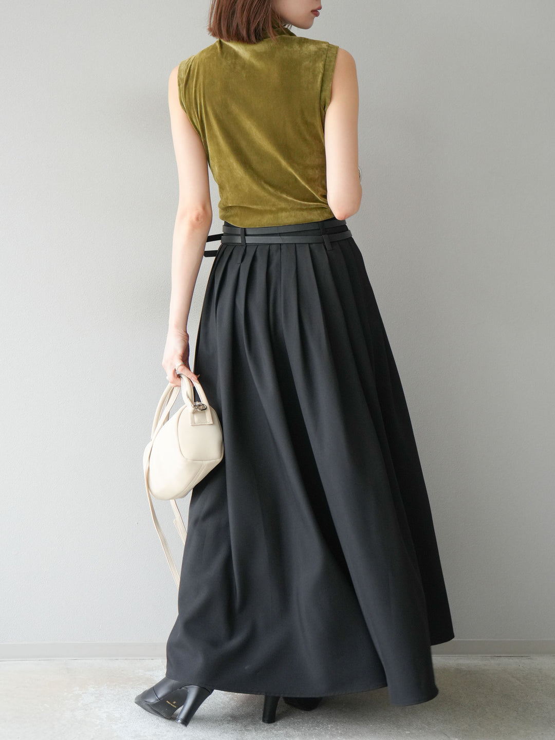 [予約]エステルプリーツスリットスカート/ブラック