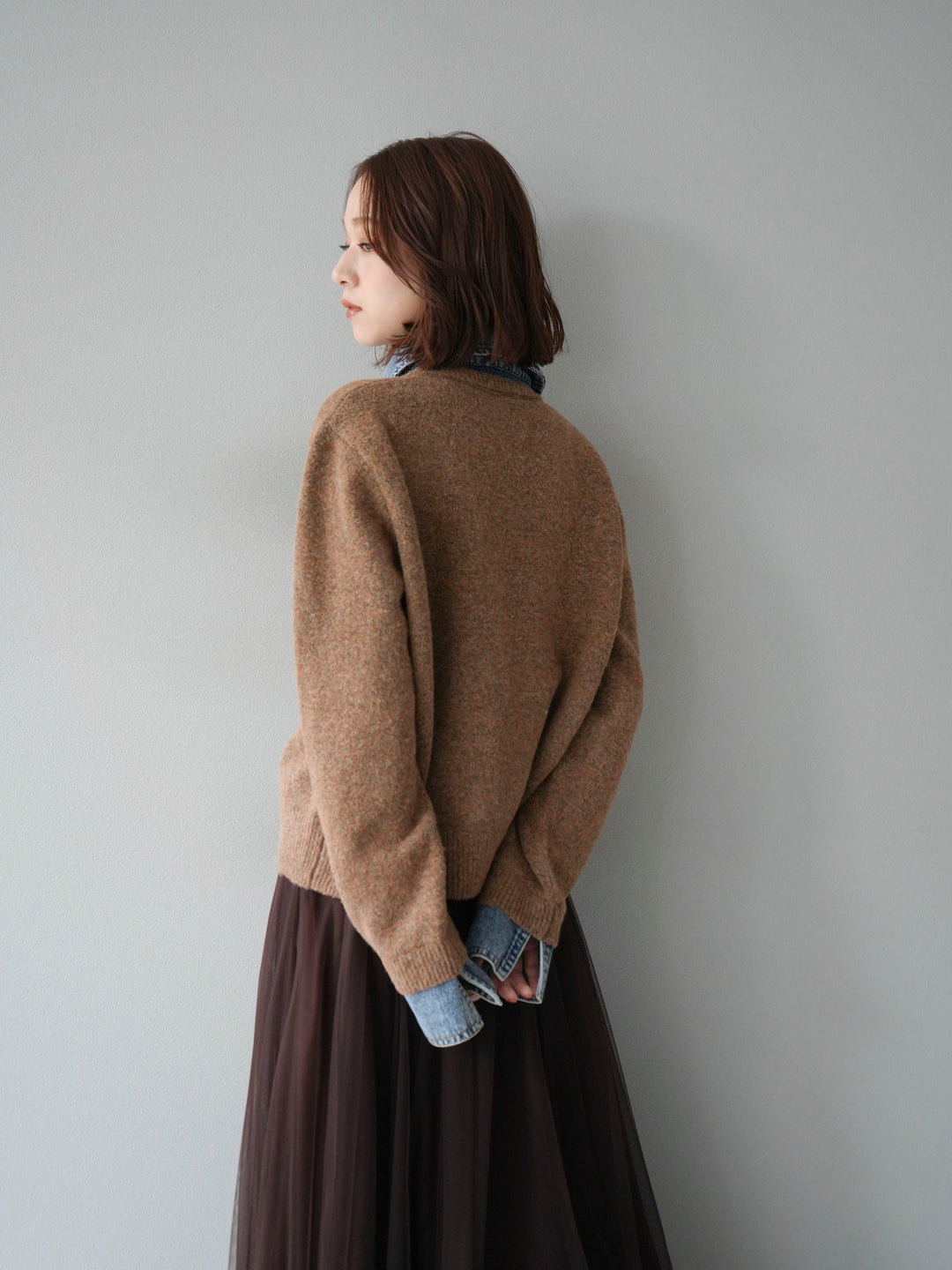【預購】牛仔領紐扣針織開襟衫/駝色
