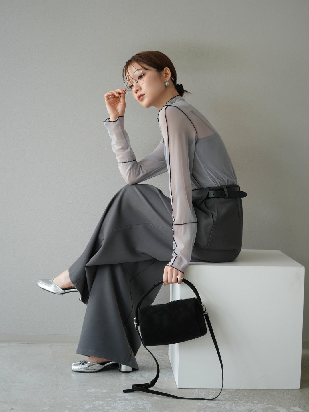 [予約]シアーパイピングカットソー/ライトグレー×ネイビー