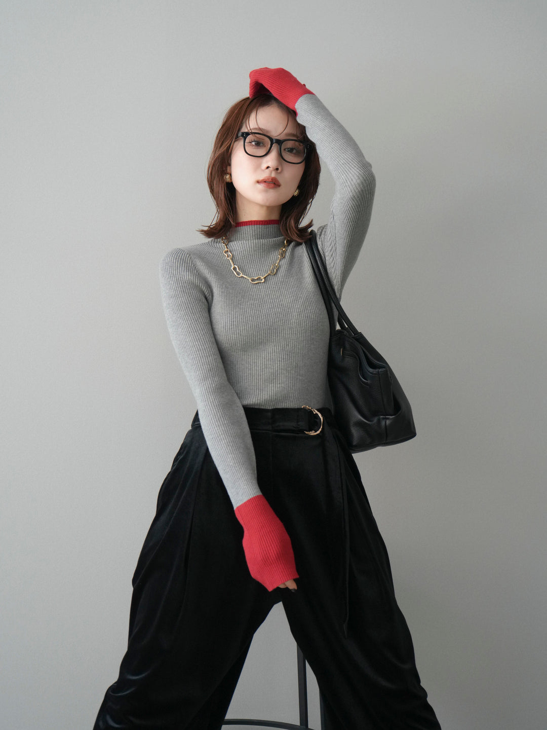 [SET]袖ボタンハイネック配色リブニットトップス+ベロアベルトスリムパンツ(2set)