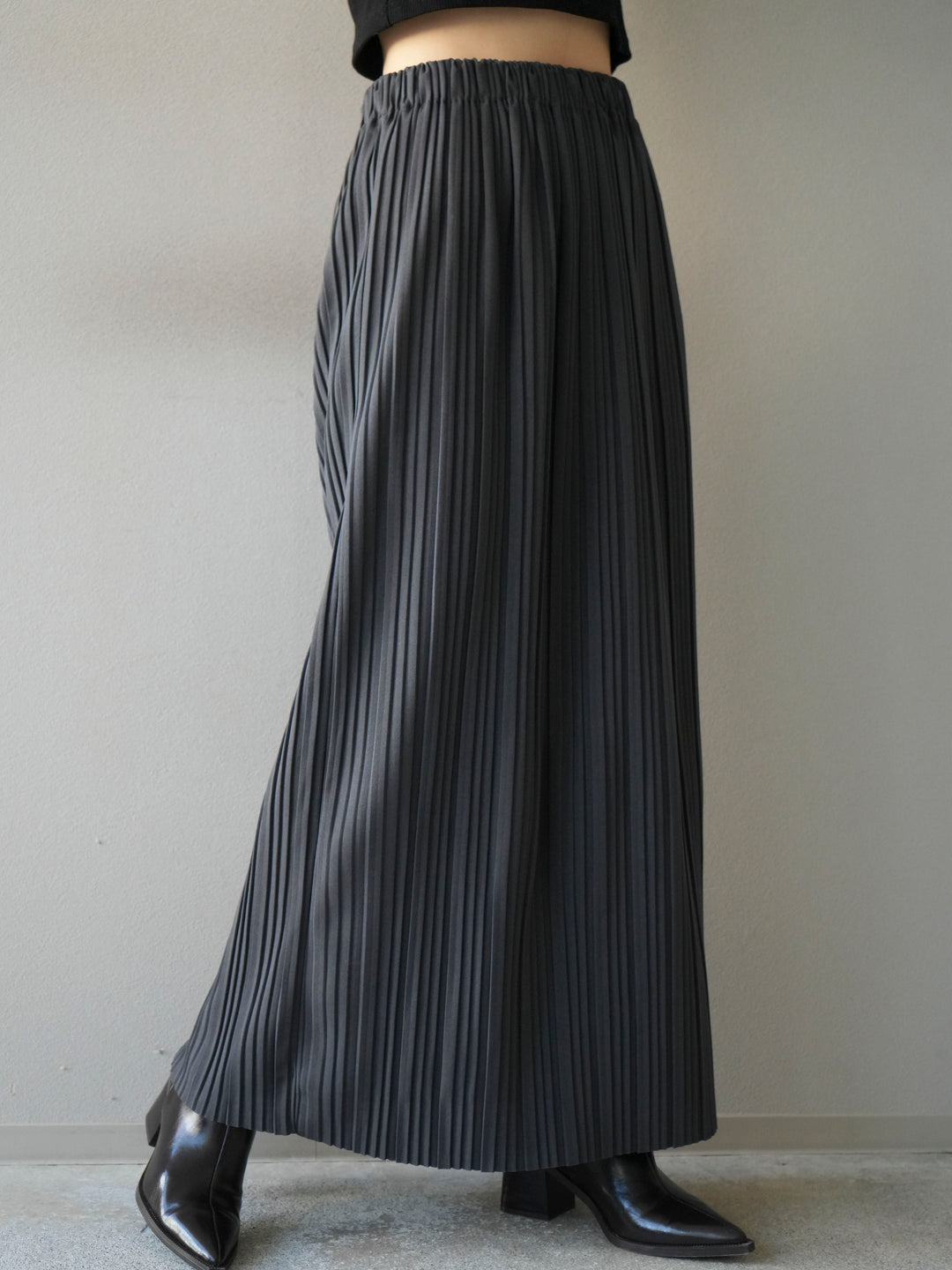 [予約]プリーツIラインスカート/charcoal