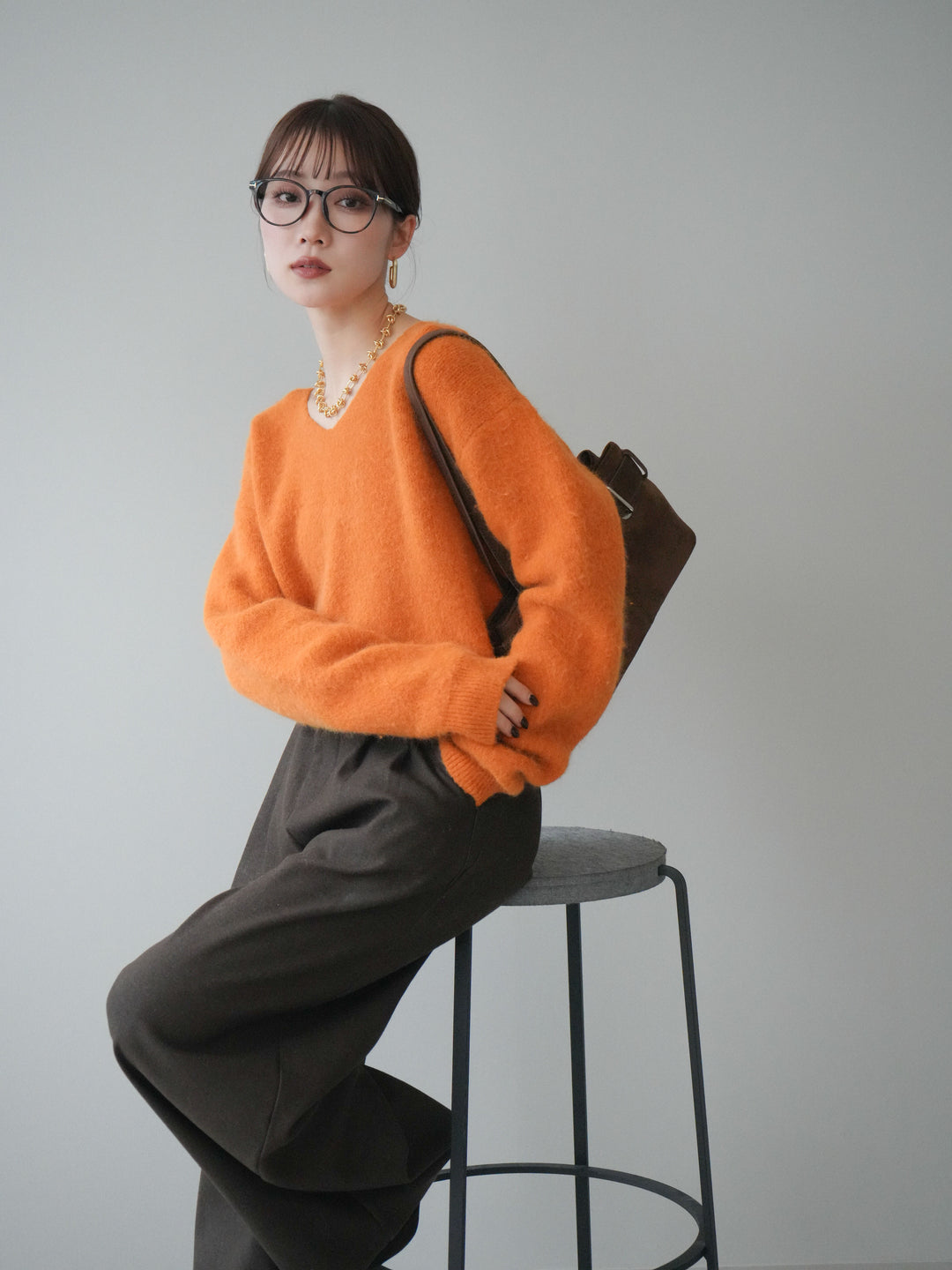 [予約]シュシュ付きアンゴラタッチVネックニットプルオーバー/orange