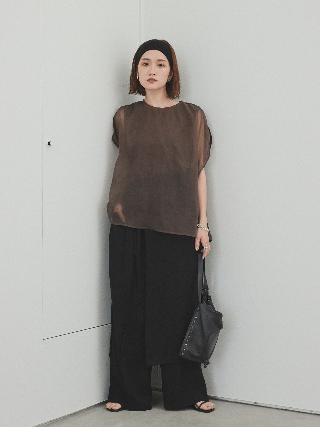 [予約]ワッシャーサテンレイヤードスカートパンツ/ブラック