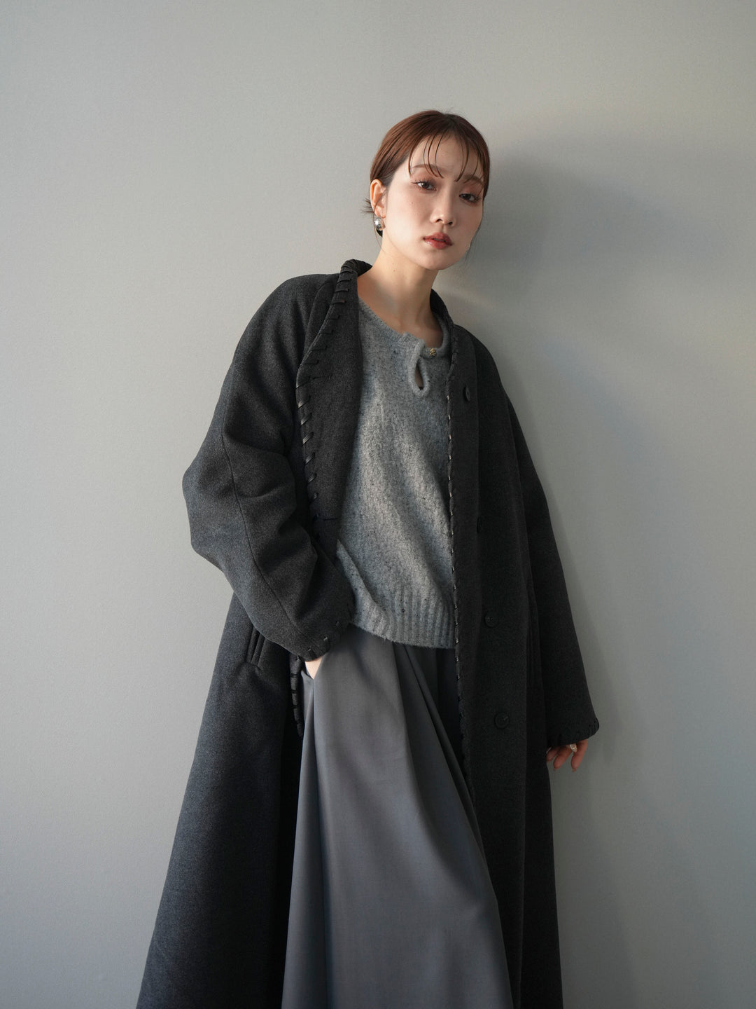 [SET]ハンドステッチ裏中綿ロングコート+ツイストネックラメネップヤーンニットプルオーバー(2set)