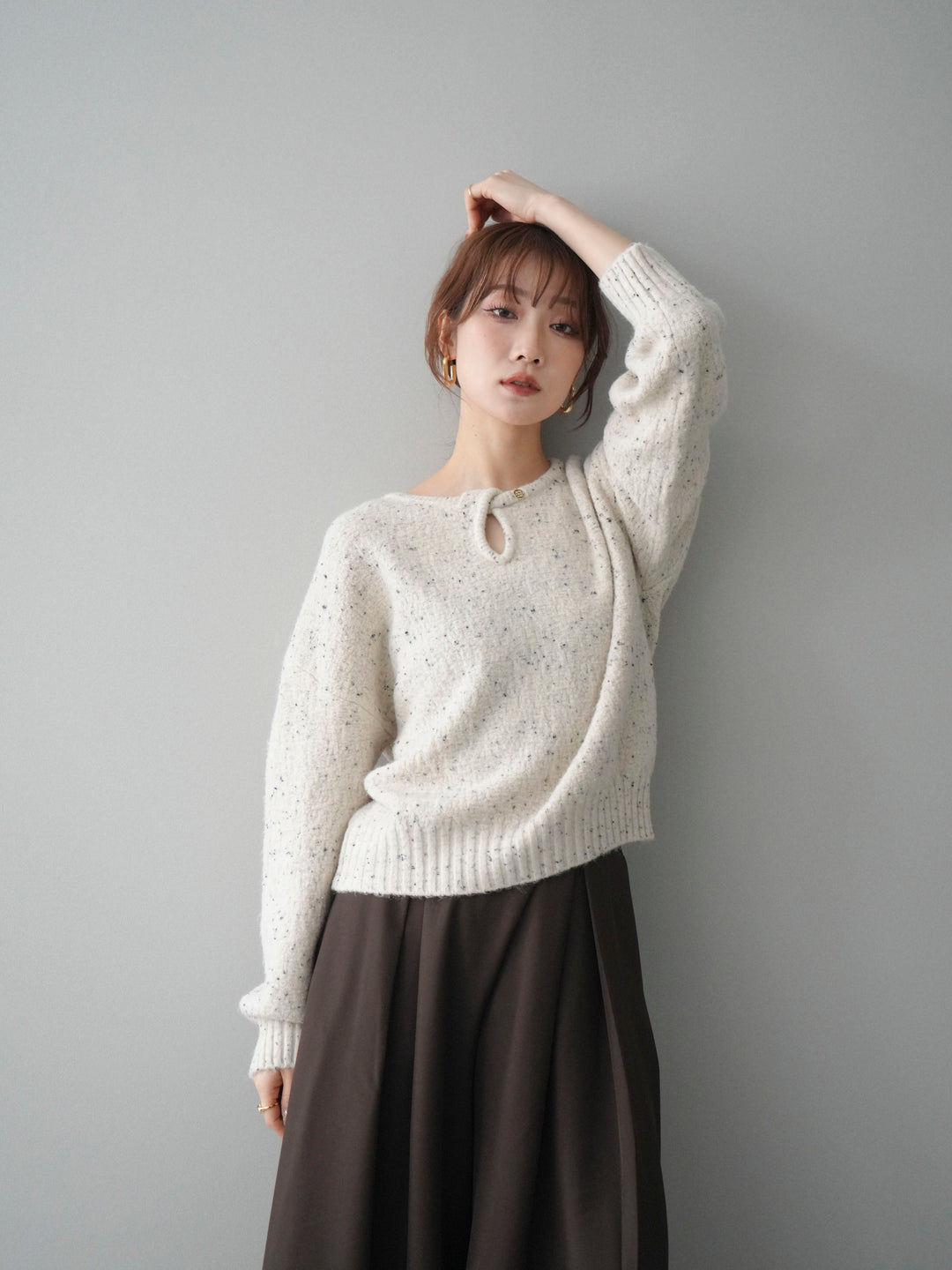 [SET]ツイストネックラメネップヤーンニットプルオーバー+テープベルトタックバギーパンツ(2set)