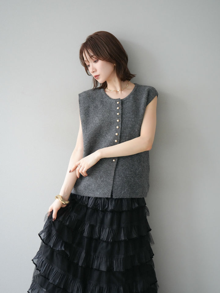 [予約]ゴールドボタンコンパクトニットベスト/ダークグレー