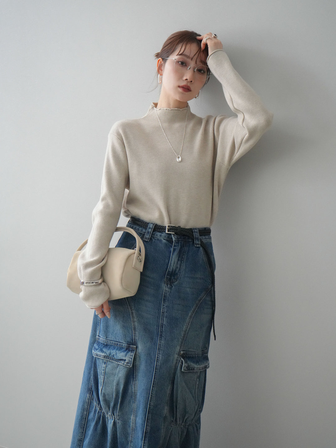 [予約]ボトルネック裾カールリブニットトップス/ivory