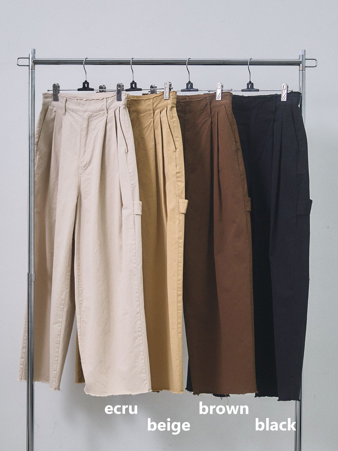 【Allure】[SET]フリンジクロップドニットベスト+カットオフコットンツイルタックワイドパンツ(2set)