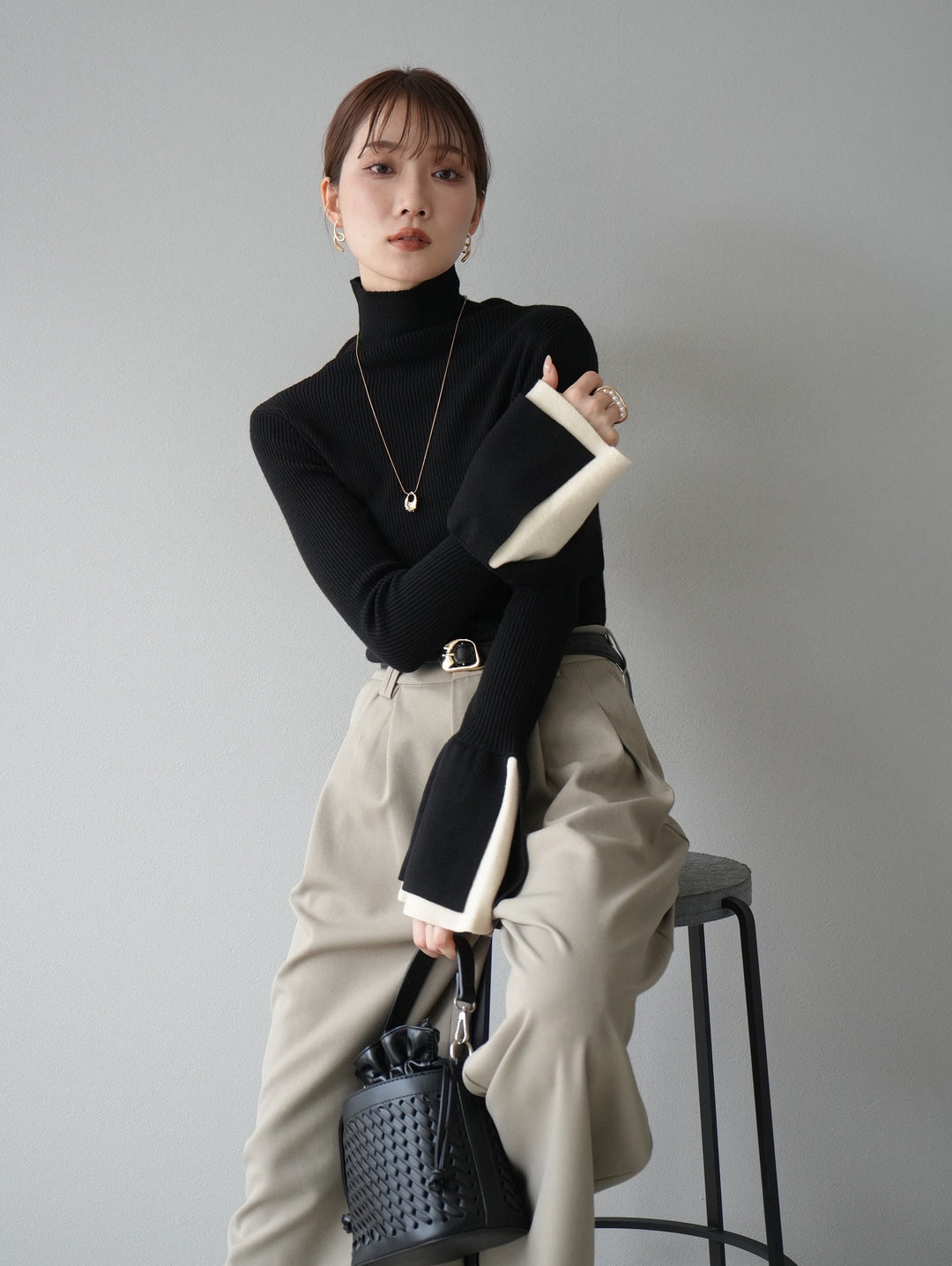 [SET]レイヤードフレアスリーブハイネックニットトップス+レイヤードフレアスリーブハイネックニットトップス(2set)